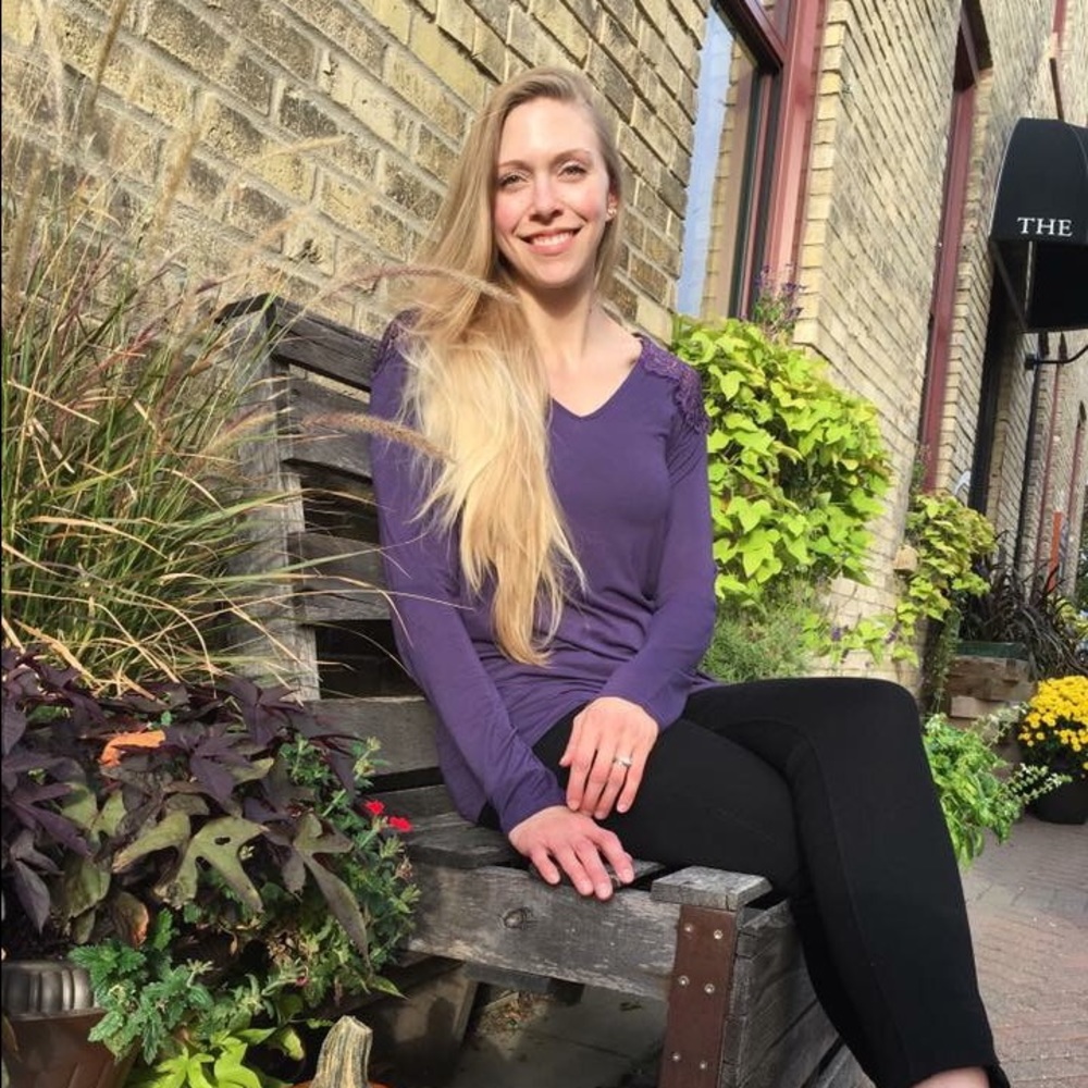 Meet your Posher, Rachel