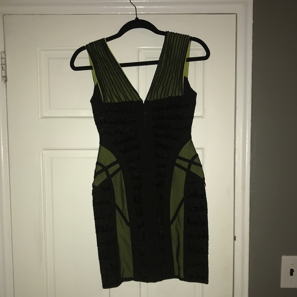 Herve Leger: Black/Lime Green Cocktail Dress - Picture 2 of 4