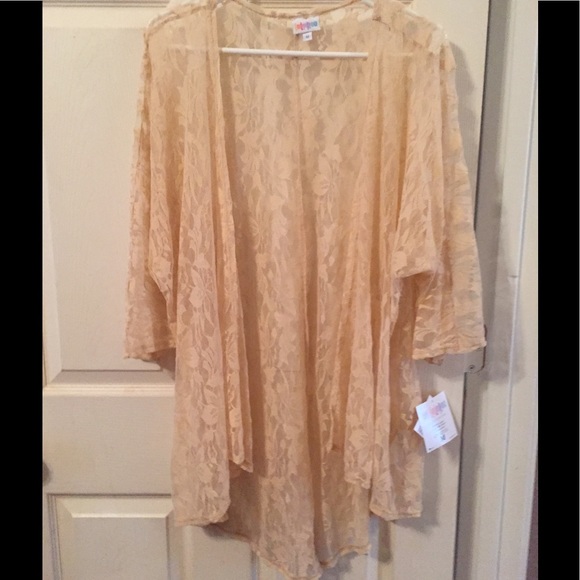 LuLaRoe Other - LuLaRoe small Lindsey nwt