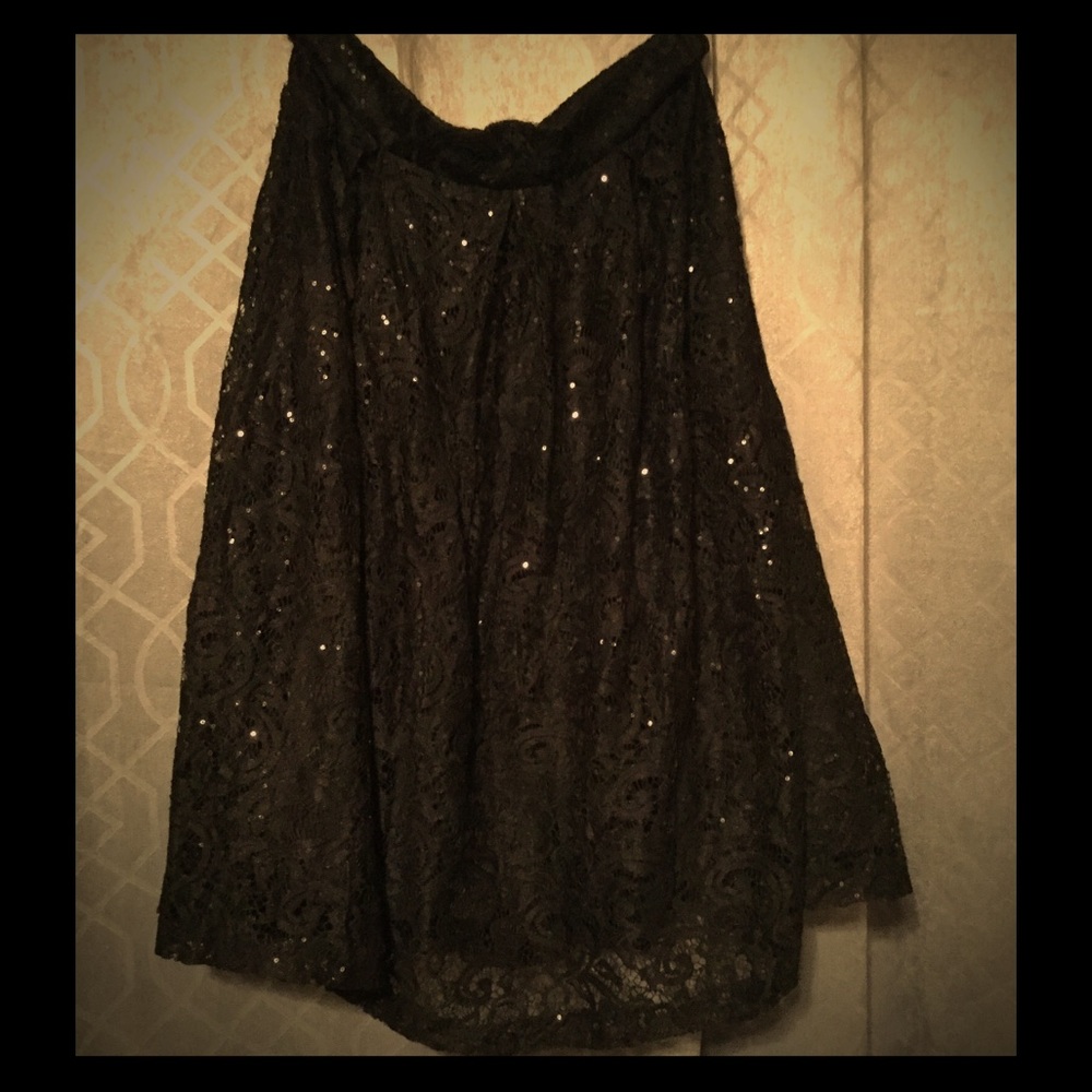 Black Lace and Sequin Midi Skirt w/ pockets NWOT