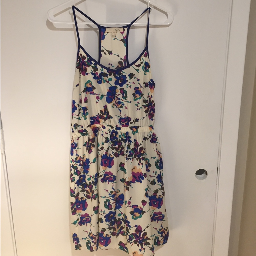 Nordstrom very cute summer dress!