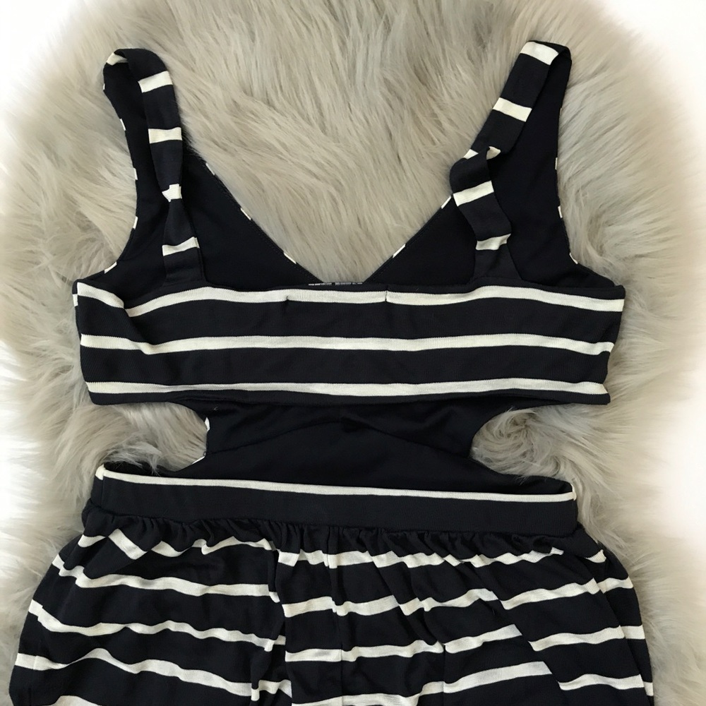 Ocean Drive Striped Back Cutout Dress NWOT - Picture 5 of 7