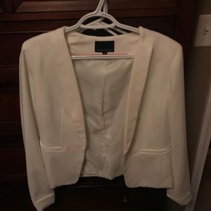 Medium White Blazer!