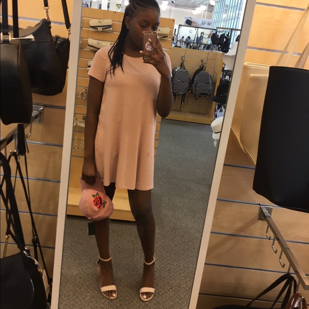 Meet your Posher, Victoria