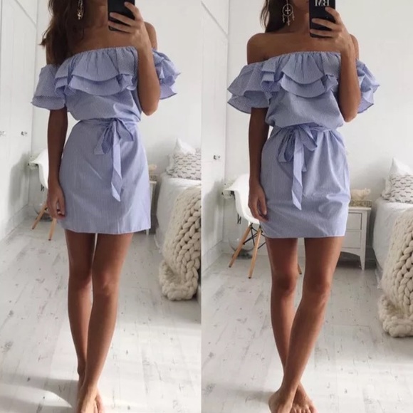 🏖Shoulder off holiday Ruffle dress with belt 💙 - Picture 2 of 6