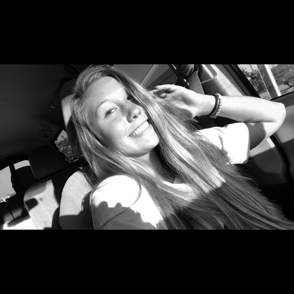 Meet your Posher, Amanda