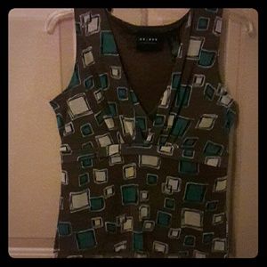 Axcess stretchy mesh v-neck blouse