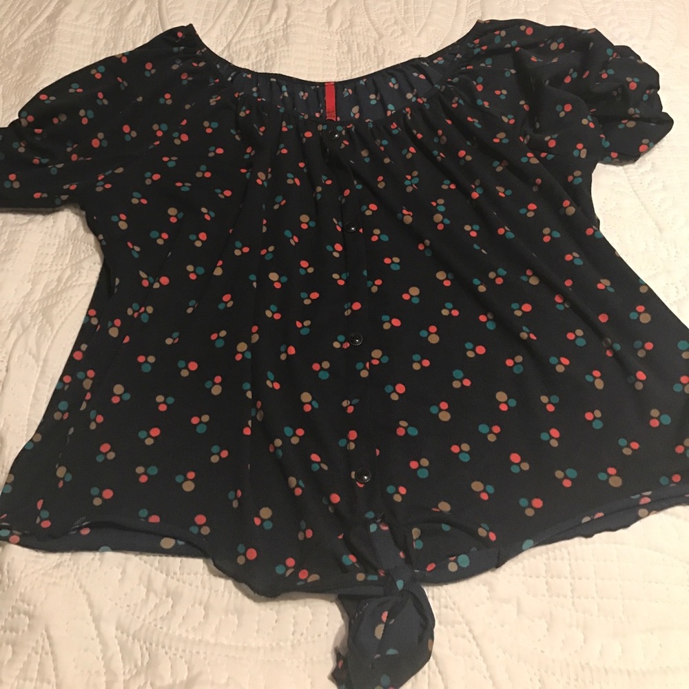 You TIE Knots around me Top! Plus size 3x