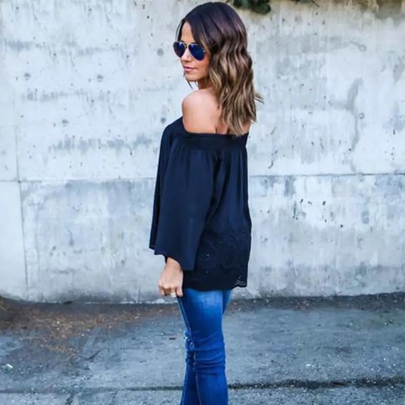 ✨Navy Off The Shoulder Eyelet Style Top✨ - Picture 3 of 7