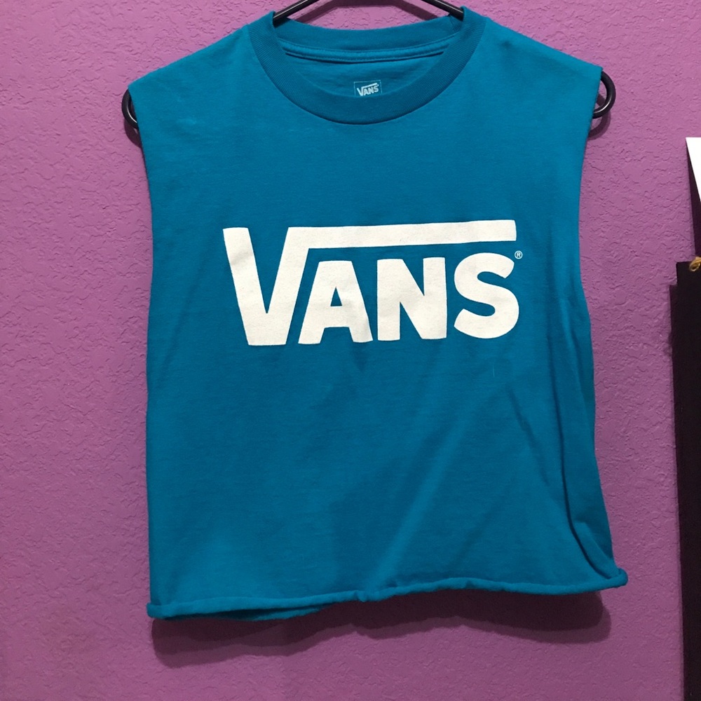 VANS TANK/CROP TOP