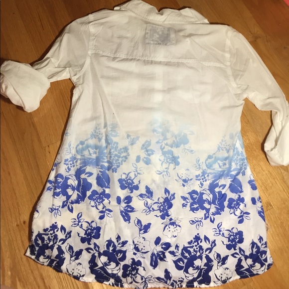 Blue ombré button down - Picture 3 of 5