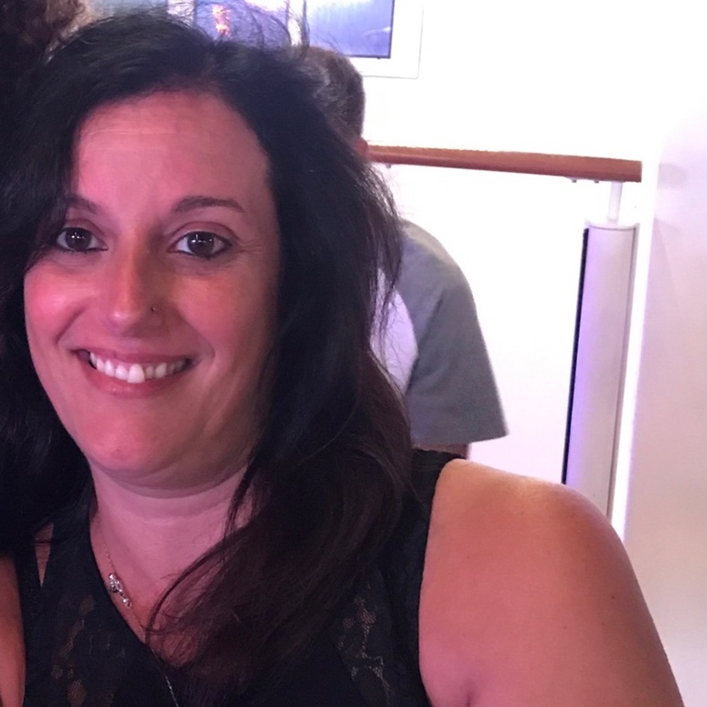 Meet your Posher, Danielle