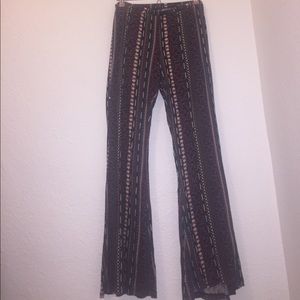 Printed palazzo pants. Size OS.