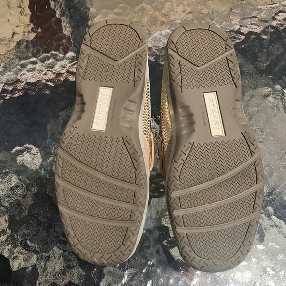 Sperry size 6 women - Picture 3 of 6