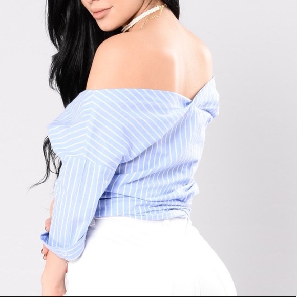 NEW top - Picture 2 of 2