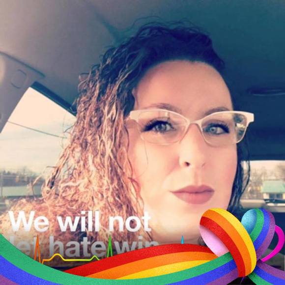 Meet your Posher, Erica - Picture 2 of 2