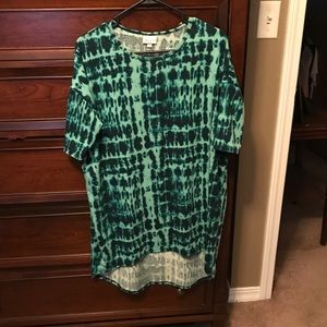 LulaRoe Irma Top