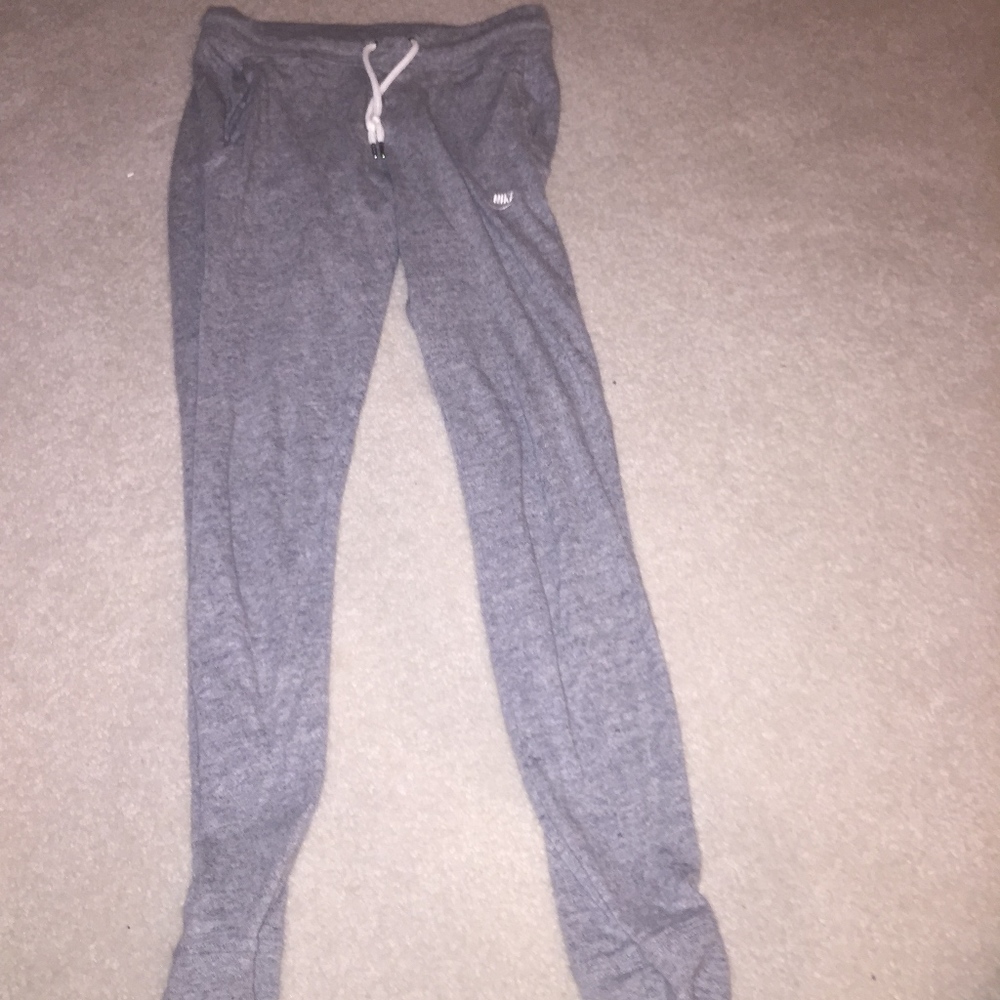 NIKE JOGGERS