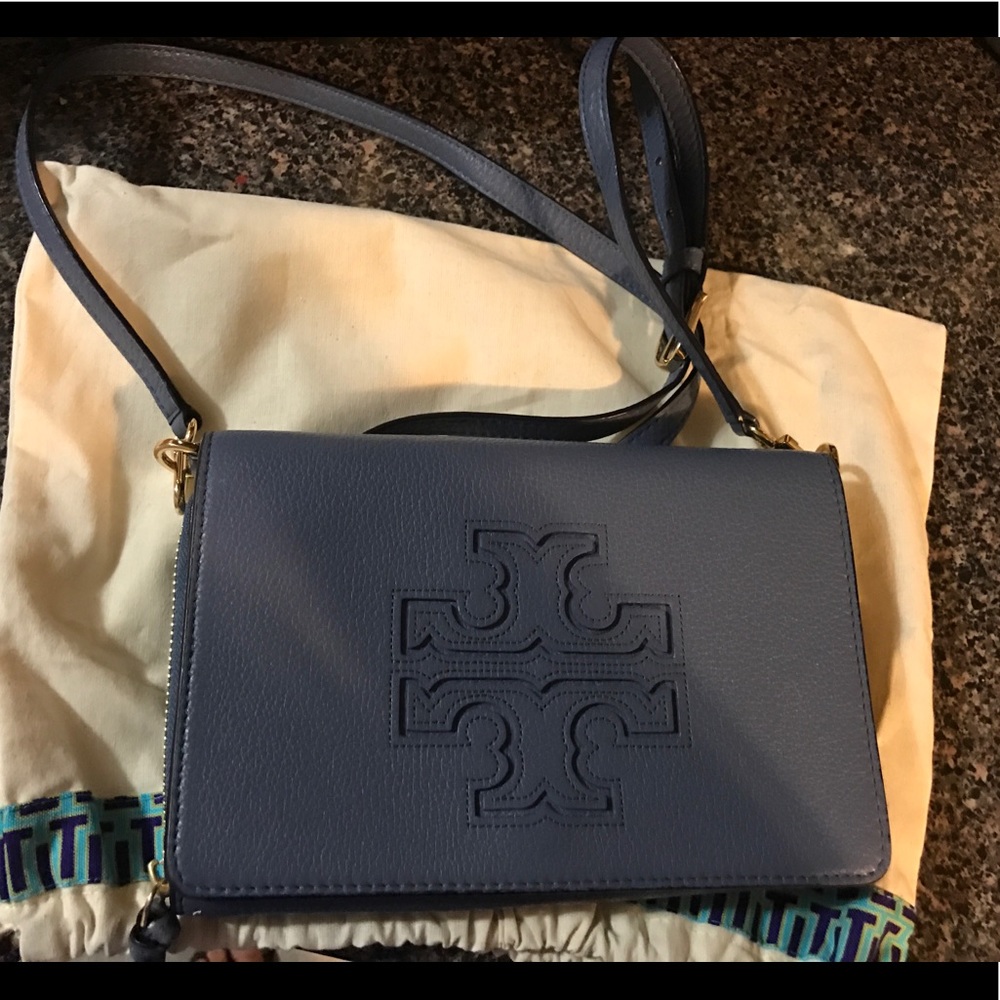 SOLD!!!Tory Burch Harper Wallet Crossbody