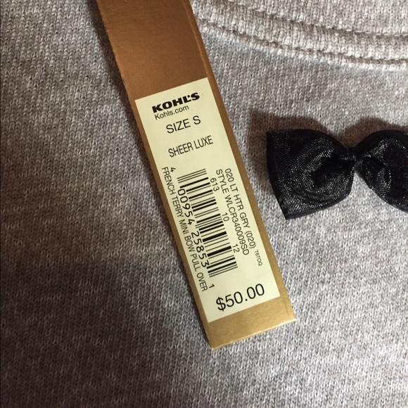NWT Gray sweatshirt with bows - Picture 4 of 5