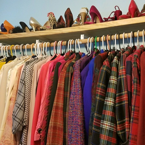 Meet your Posher, Vicky - Picture 2 of 8