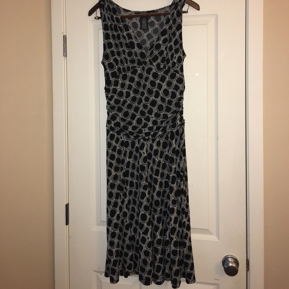 Sexy Black/White Mock Wrap Dress Size 12/14