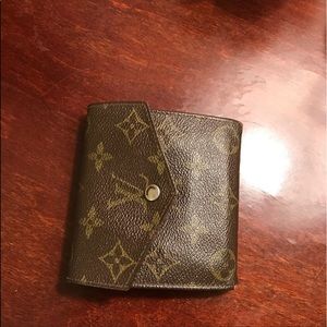 *Reposhing* Authentic LV Wallet.