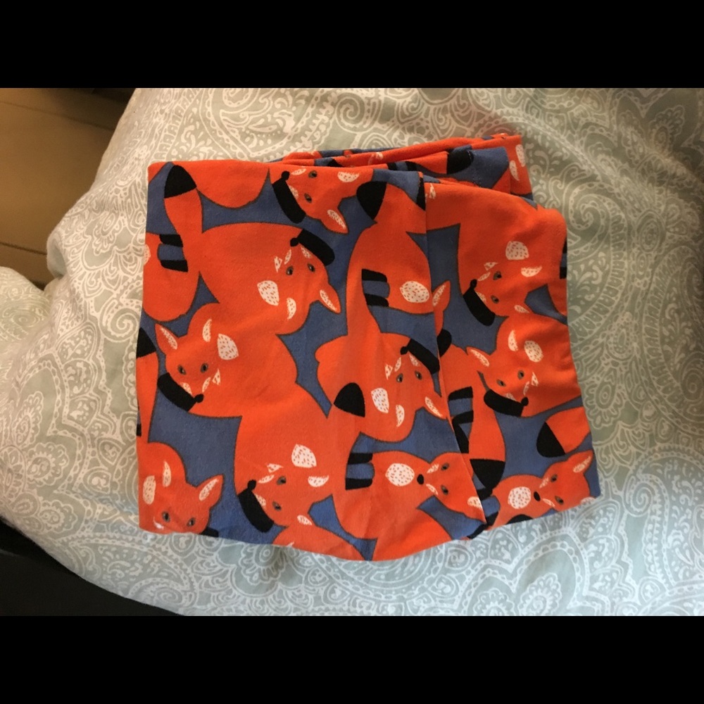 Lularoe OS fox leggings