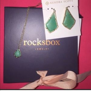 TRY IT FOR ONE MONTH FREE! 💕