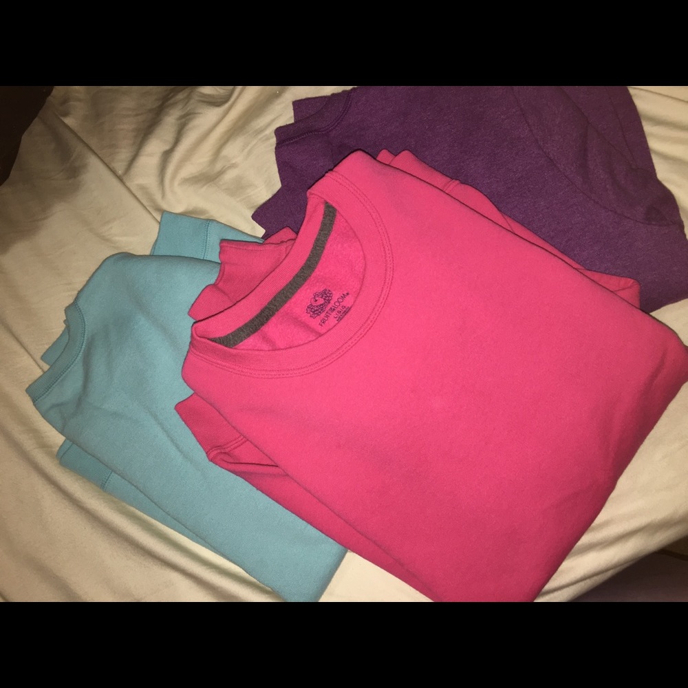 3 large sweatshirts! In perfect condition!
