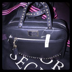 🌹Victoria's Secret Makeup Case🌹