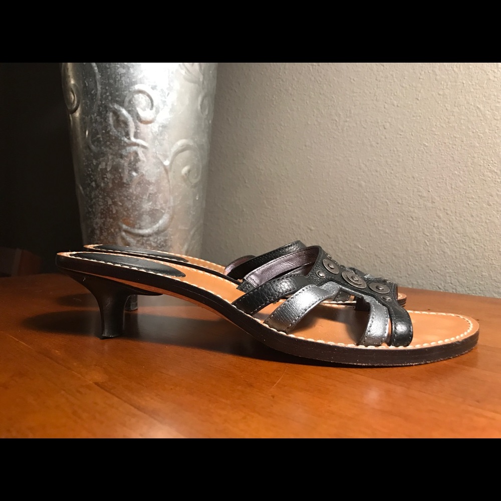 Cole Haan black & pewter leather sandals-size 7.5
