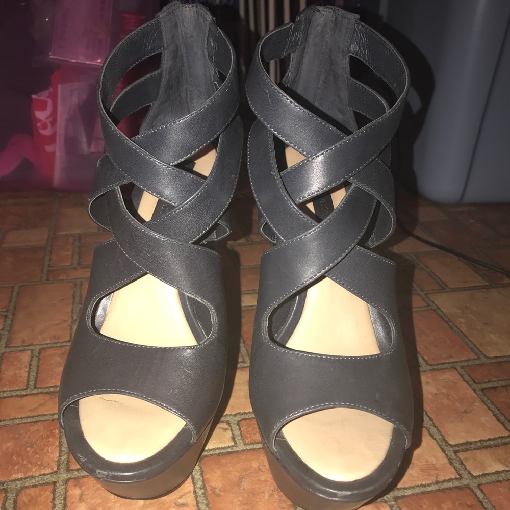 BCBG Midnight black platform.block heels