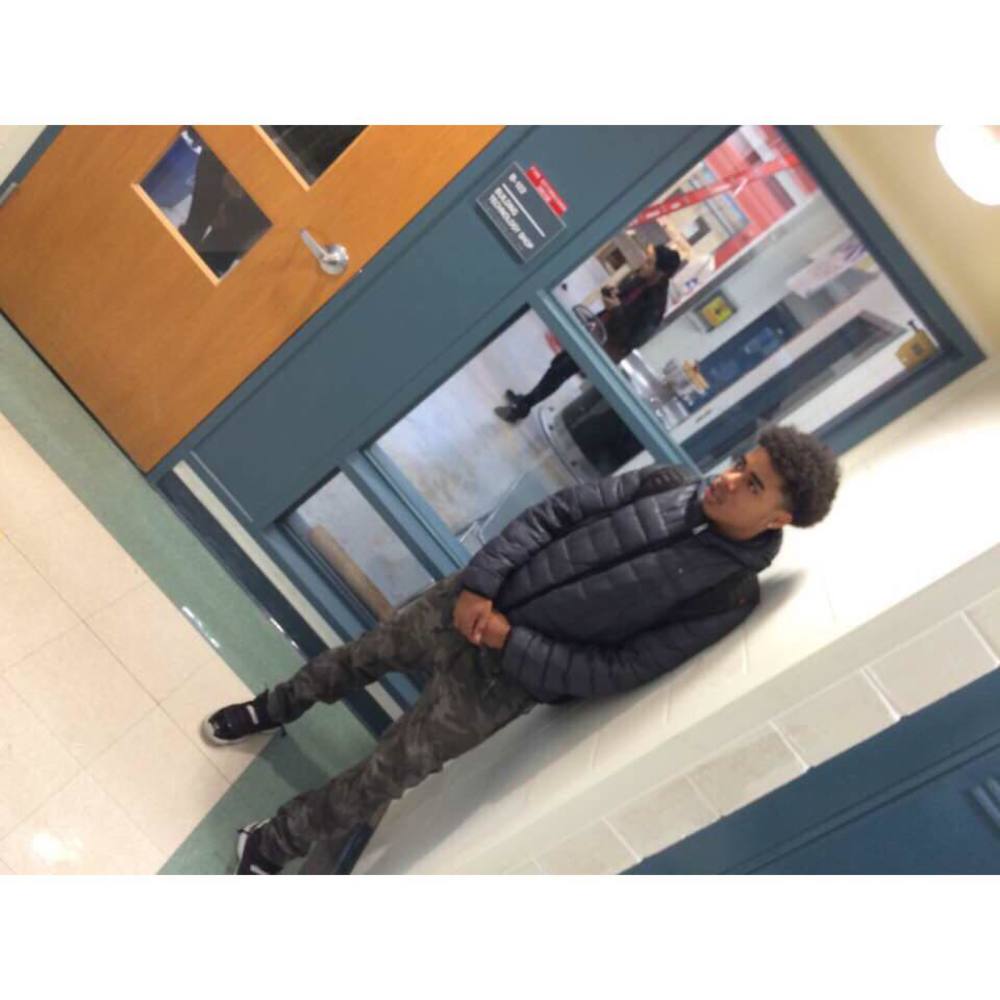 Meet your Posher, Farrod