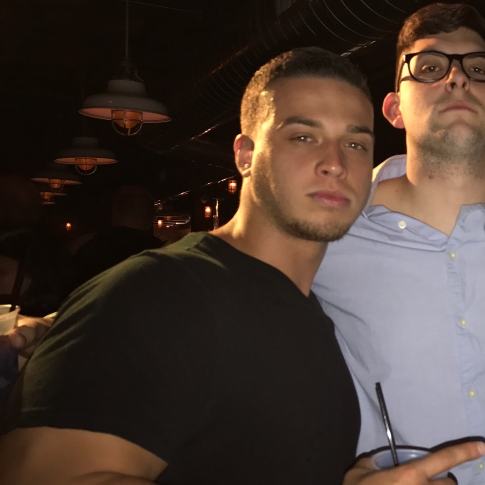 Meet your Posher, Chris