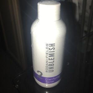 Clarifying toner
