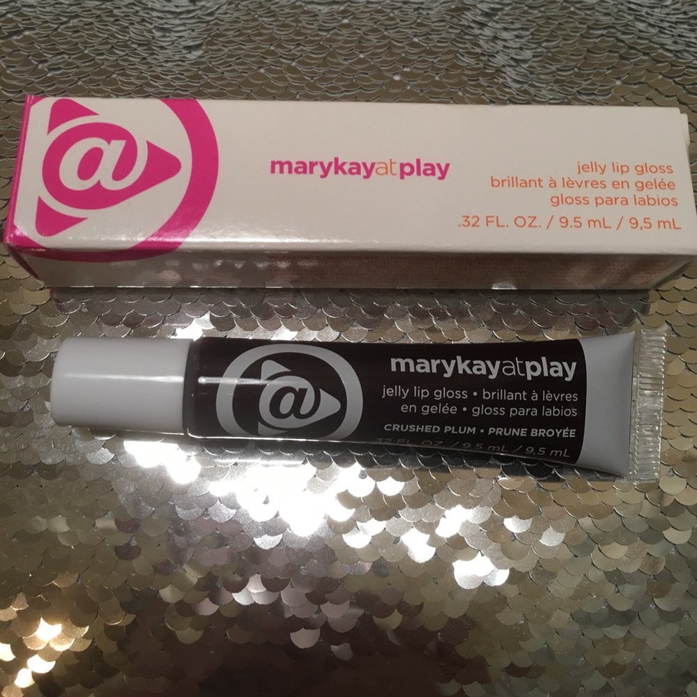 Mary Kay at play Crushed Plum jelly lip gloss