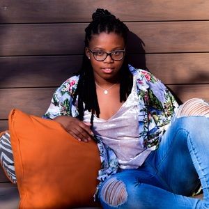 Meet your Posher, Robyn