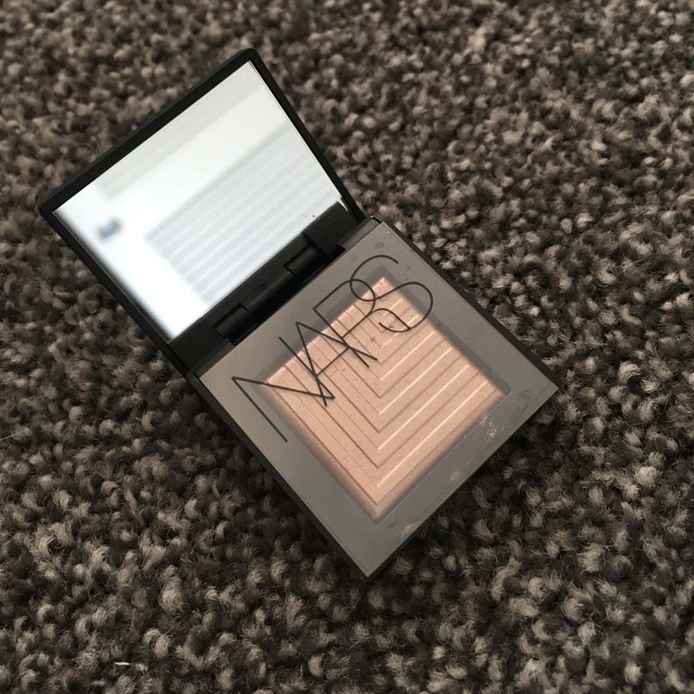NEW NARS Himalaia Dual Intensity Eyeshadow
