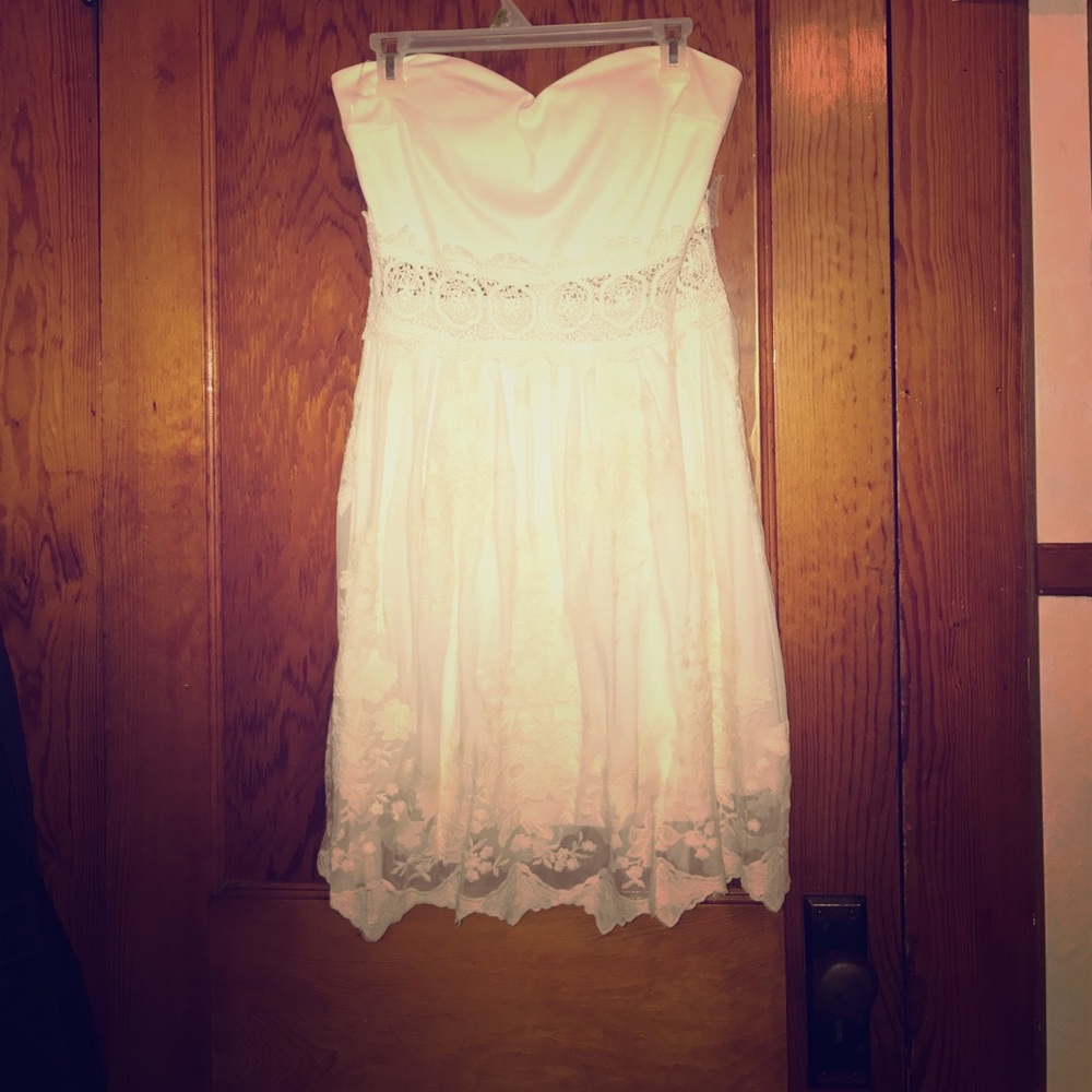 Charlotte Russe white strapless dress