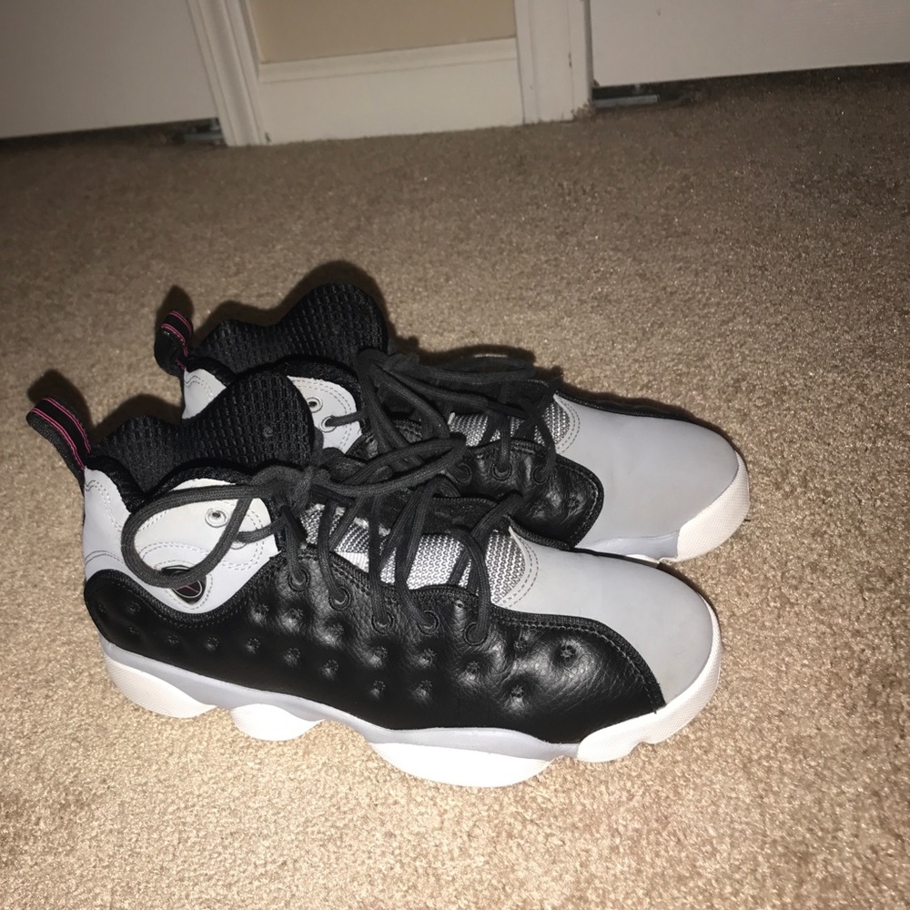 Girl Jordan's - Picture 2 of 8