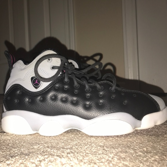 Girl Jordan's - Picture 7 of 8