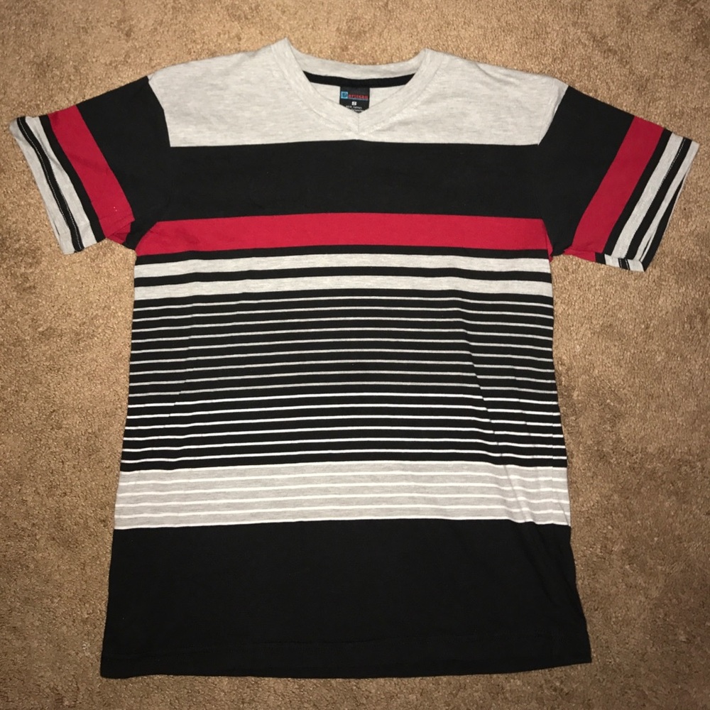 Black, grey, & red striped t-shirt.