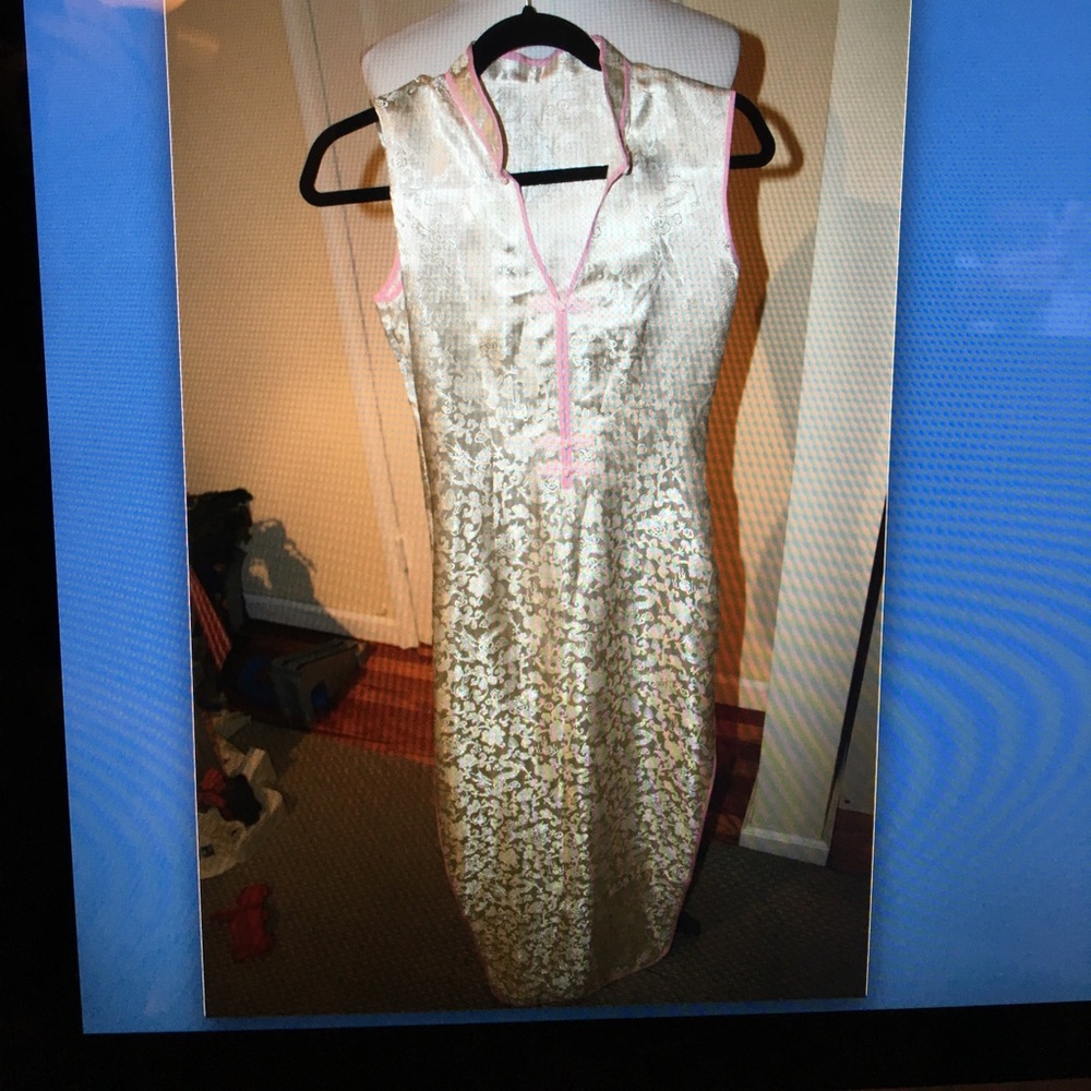 Qipao, White, Beautiful silk traditional