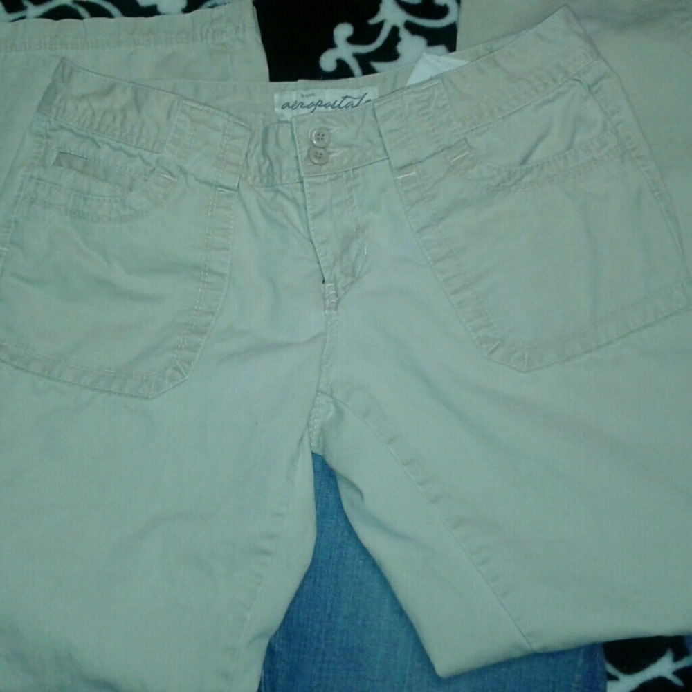 2 pairs of size 7/8 aeropastle pants