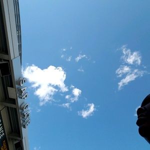 Meet your Posher, Devonia