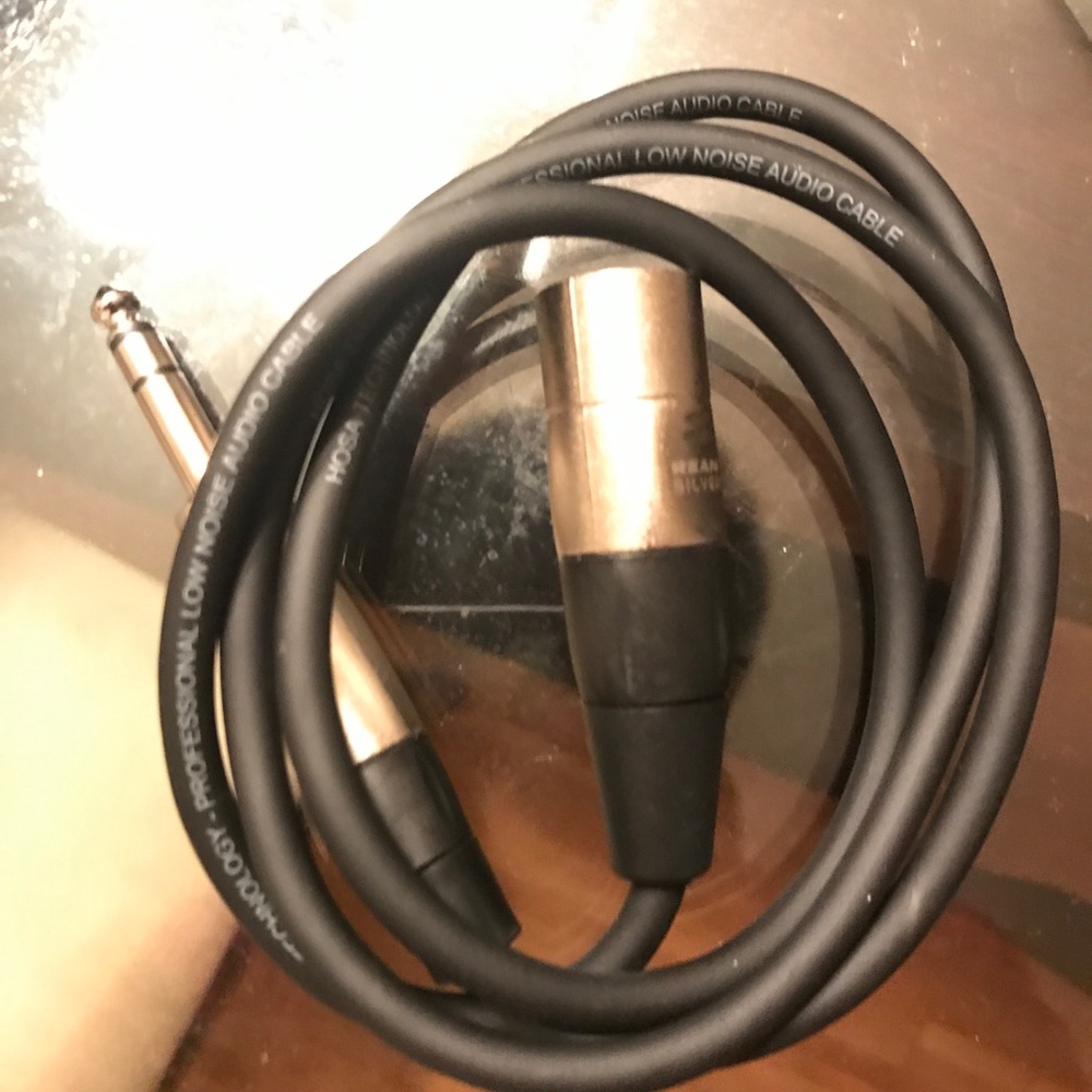 Microphone cord