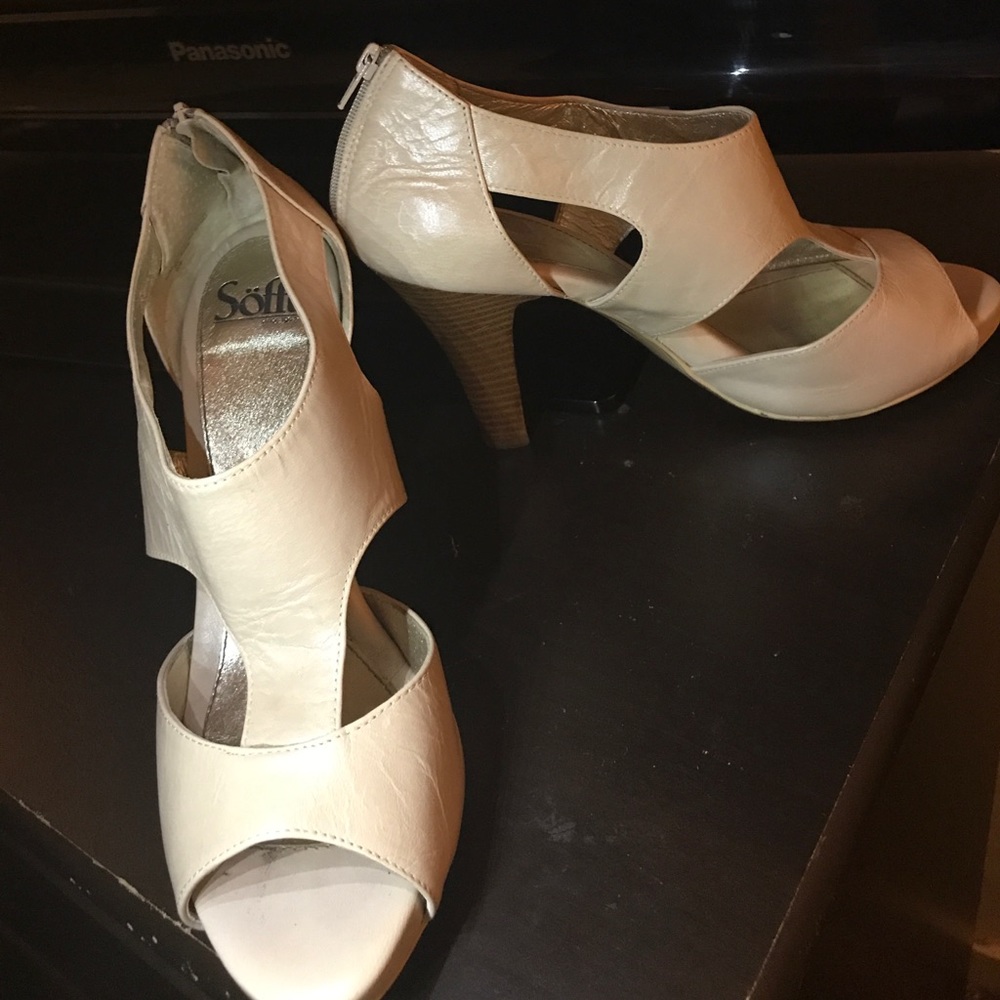Sofft heels