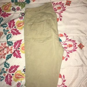 American Eagle tan jeggings