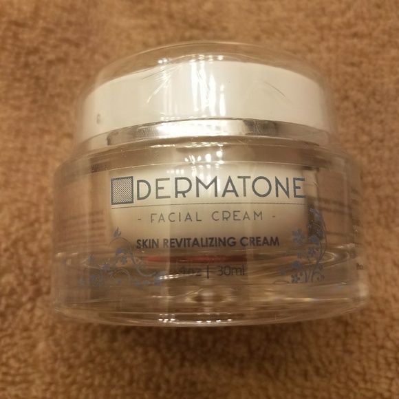 Dermatone skin care NEW - Picture 1 of 4